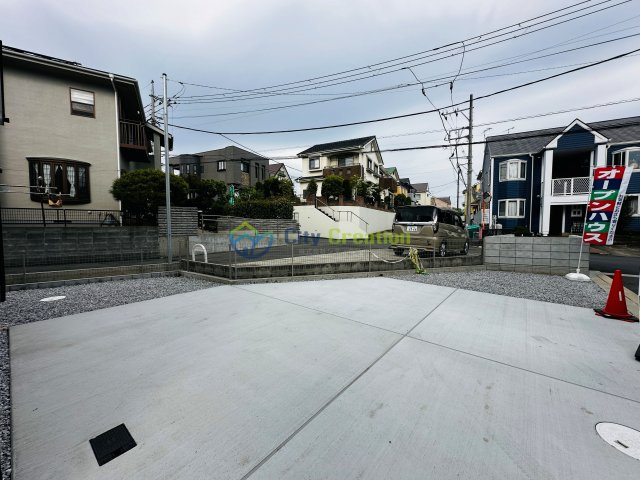 中郡大磯町生沢　全7棟　1号棟の駐車場