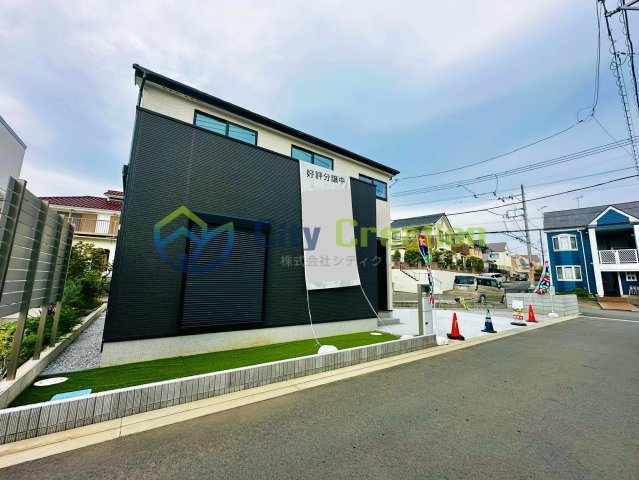 中郡大磯町生沢　全7棟　1号棟の外観