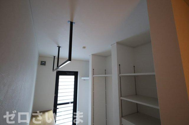 《仲介手数料無料》南区大字広ヶ谷戸567新築一戸建てコンフォートヒルズのランドリースペース|撮影日 2025年10月30日 14:50 晴れ