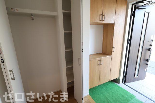 《仲介手数料無料》南区大字広ヶ谷戸567新築一戸建てコンフォートヒルズの玄関|撮影日 2025年10月30日 14:50 晴れ