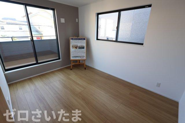 《仲介手数料無料》南区大字広ヶ谷戸567新築一戸建てコンフォートヒルズの洋室|撮影日 2025年10月30日 14:50 晴れ