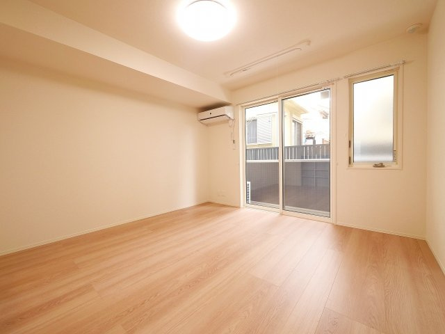 ジェイドウェルの居間・リビング|リビングです