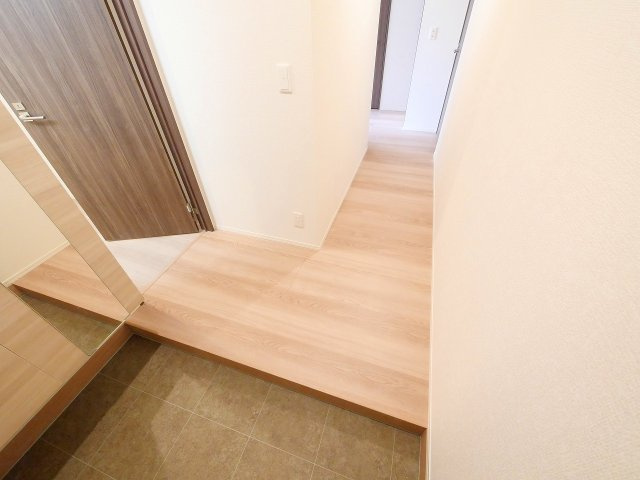 ジェイドウェルの玄関|きれいな玄関です