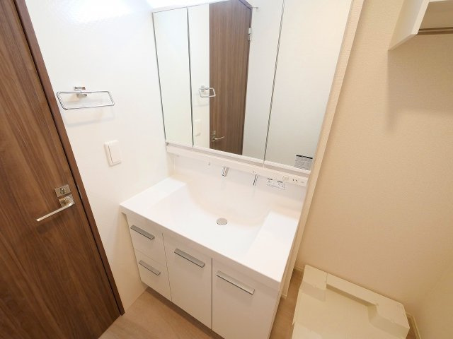 ジェイドウェルの洗面所|洗面所です