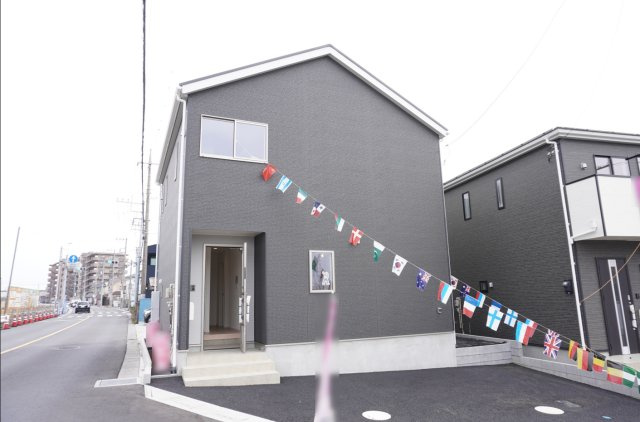 越谷市宮本町2丁目 新築分譲住宅 全6棟の外観