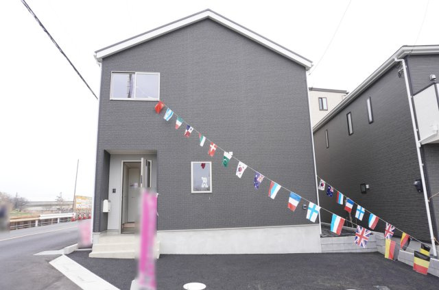 越谷市宮本町2丁目 新築分譲住宅 全6棟の外観