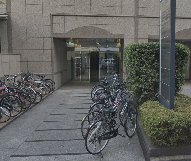 肥後橋IPビルのエントランス