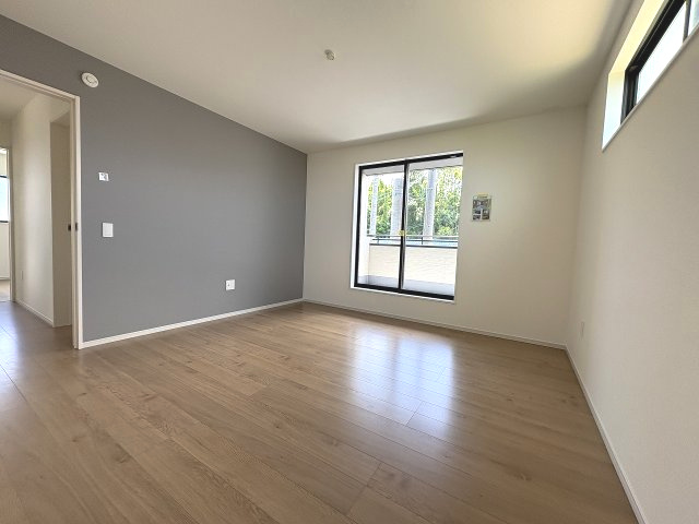 【寝室】 | 糟屋郡宇美町若草1丁目4期　3号棟（全4棟）【仲介手数料無料・0円】 | 現地写真。2階主寝室です。