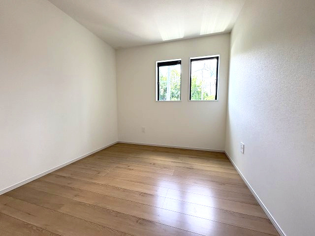 【子供部屋】 | 糟屋郡宇美町若草1丁目4期　3号棟（全4棟）【仲介手数料無料・0円】 | 現地写真。