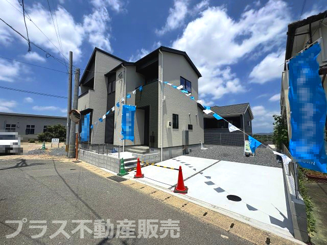 【外観】 | 糟屋郡宇美町若草1丁目4期　3号棟（全4棟）【仲介手数料無料・0円】 | 完成しました。物件内部もご見学頂けます。プラス不動産販売にお任せ下さい。