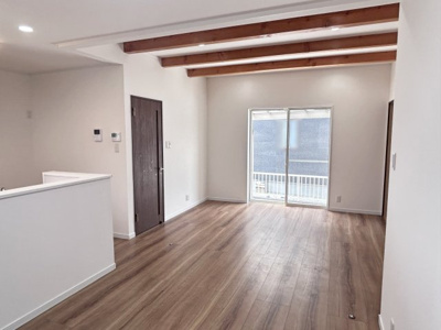 【居間・リビング】 | 四日市市東坂部町 | ＬＤＫ