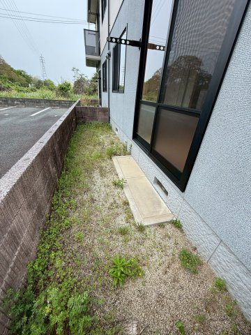 フレグランス玉名Ⅰ棟の庭