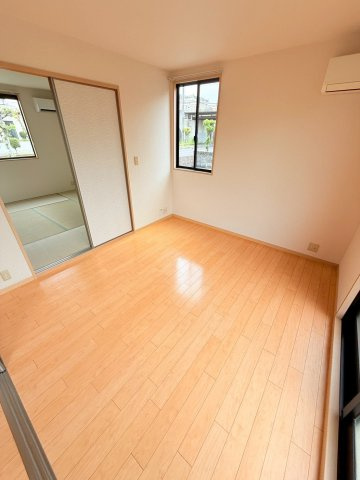 フレグランス玉名Ⅰ棟の居間・リビング