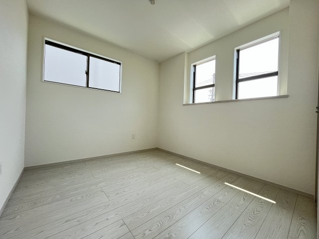 【子供部屋】 | 糟屋郡宇美町若草1丁目4期　4号棟（全4棟）【仲介手数料無料・0円】 | 現地写真。