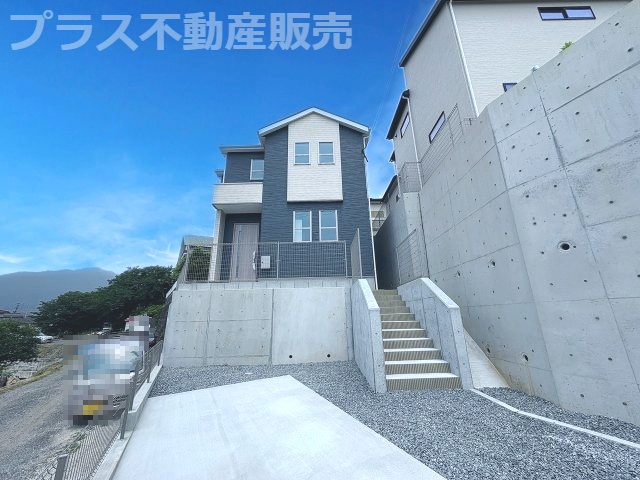 【外観】 | 糟屋郡宇美町若草1丁目4期　4号棟（全4棟）【仲介手数料無料・0円】 | 完成しました。物件内部もご見学頂けます。プラス不動産販売にお任せ下さい。