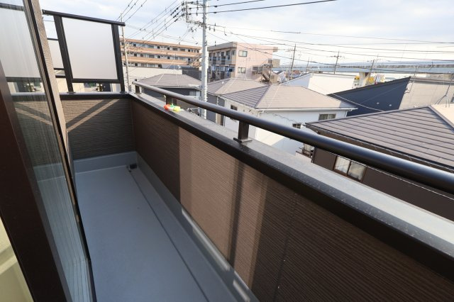 《仲介手数料無料》桜区町谷１丁目12(1号棟)新築一戸建てリーブルガーデンのバルコニー|撮影日 2025年8月28日 15:45 晴れ
