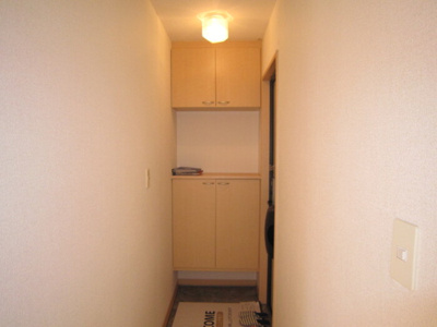 【玄関】 | キャッスル コンフォート B棟