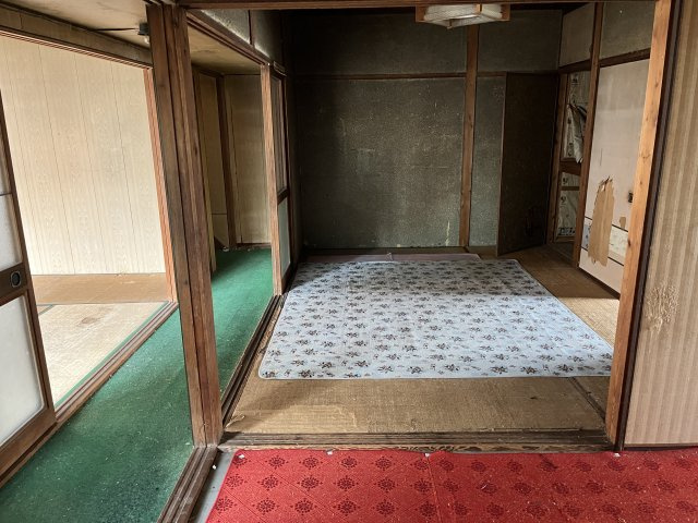 津市白山町川口中古戸建の和室