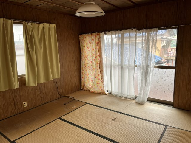 津市白山町川口中古戸建の和室