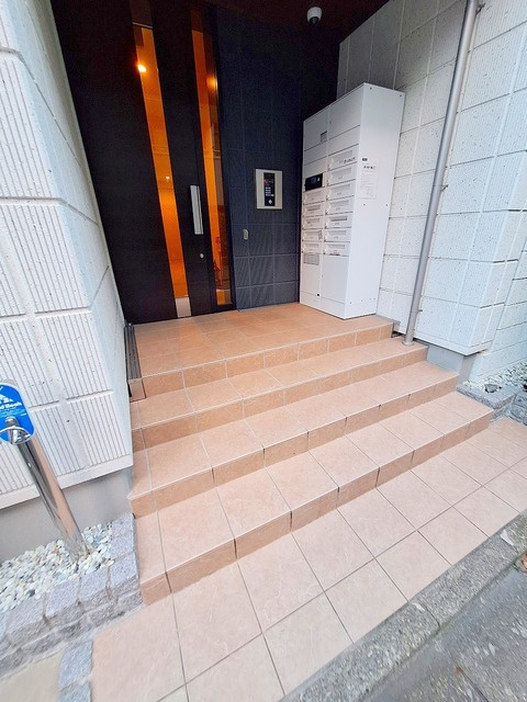 ダリアハイツのエントランス