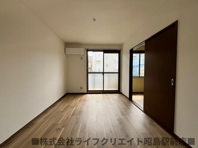 サンハイツの寝室