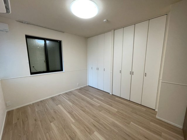 パークイーストの寝室