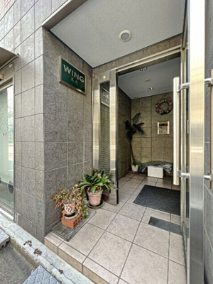 【エントランス】 | WING髙尾
