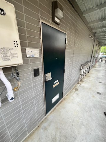 サンハイツの玄関