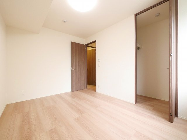ジェイドウェルの寝室|寝室にいかがでしょうか