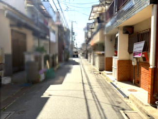 【前面道路含む現地写真】 | 四条畷市雁屋北町　中古テラス