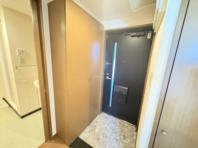 プレステージ西明石Ⅸの玄関