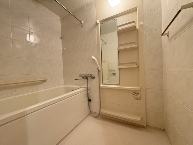 プレステージ西明石Ⅸの浴室