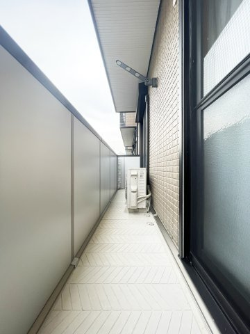 プラザ･ルミエール　A棟のバルコニー