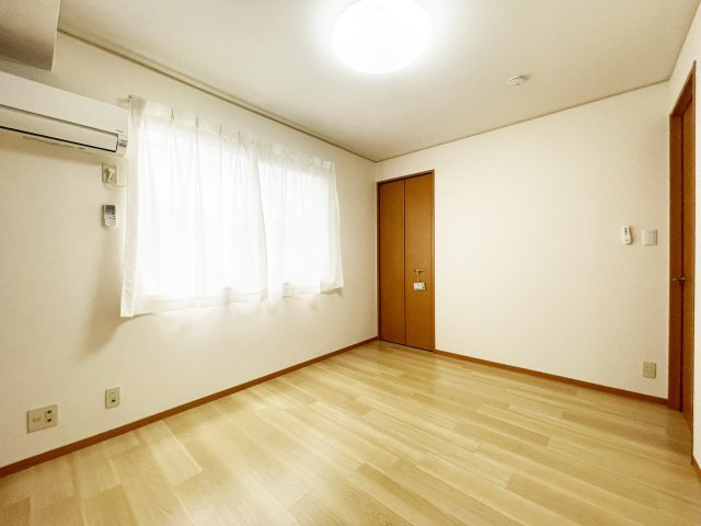 プラザ･ルミエール　A棟の居間・リビング