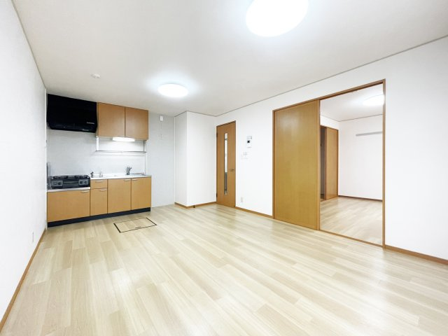 プラザ･ルミエール　A棟の居間・リビング