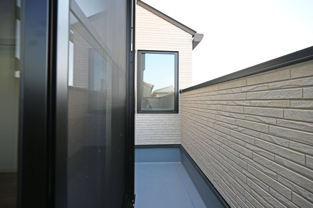 Hapikuru Town平松3丁目新築一戸建て│4LDK+並列駐車2台可のその他|2階バルコニー。