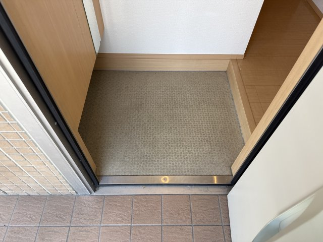 クオーレ早瀬の玄関