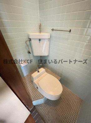 荒木アパートのトイレ