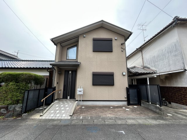 津市半田　中古戸建の画像