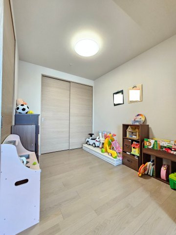 【洋室】の画像