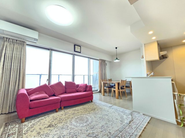 【居間・リビング】の画像