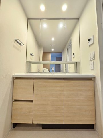 【独立洗面台】の画像