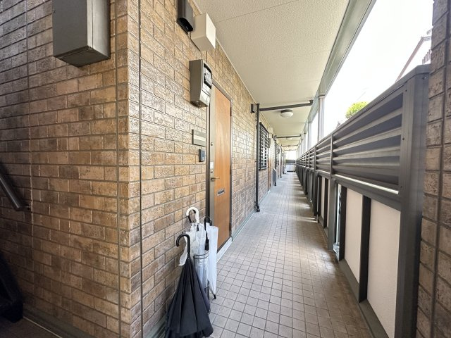 リヴェール北御座 A棟のロビー