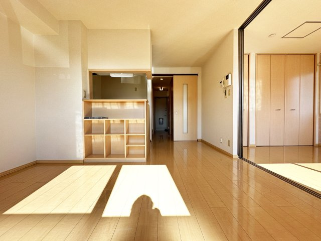 リヴェール北御座 A棟の居間・リビング