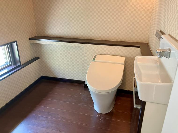 根戸建のトイレ