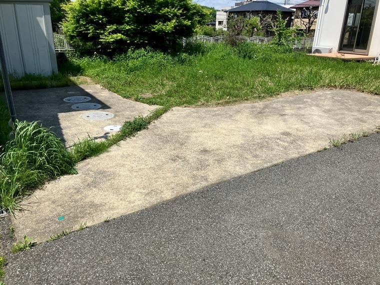 根戸建の駐車場