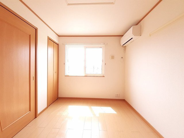 ラ・プレジオーネⅡの内装|過ごしやすい室内です