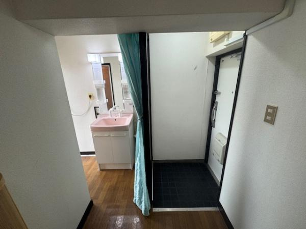 【玄関】 | 香里三井住宅Ａ7棟 | 玄関