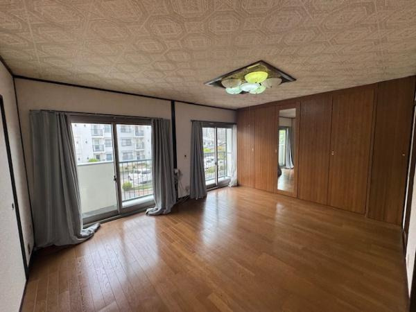 【居間・リビング】 | 香里三井住宅Ａ7棟