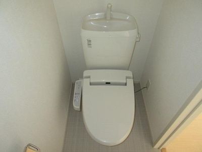 【トイレ】 | クヴェレ